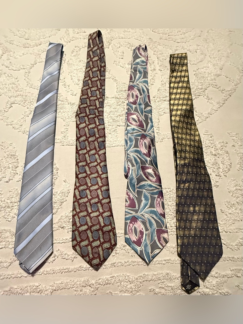 Dior, St Michael, Osar de La Renta, Bugatti Men's Neckties - Patterned Set